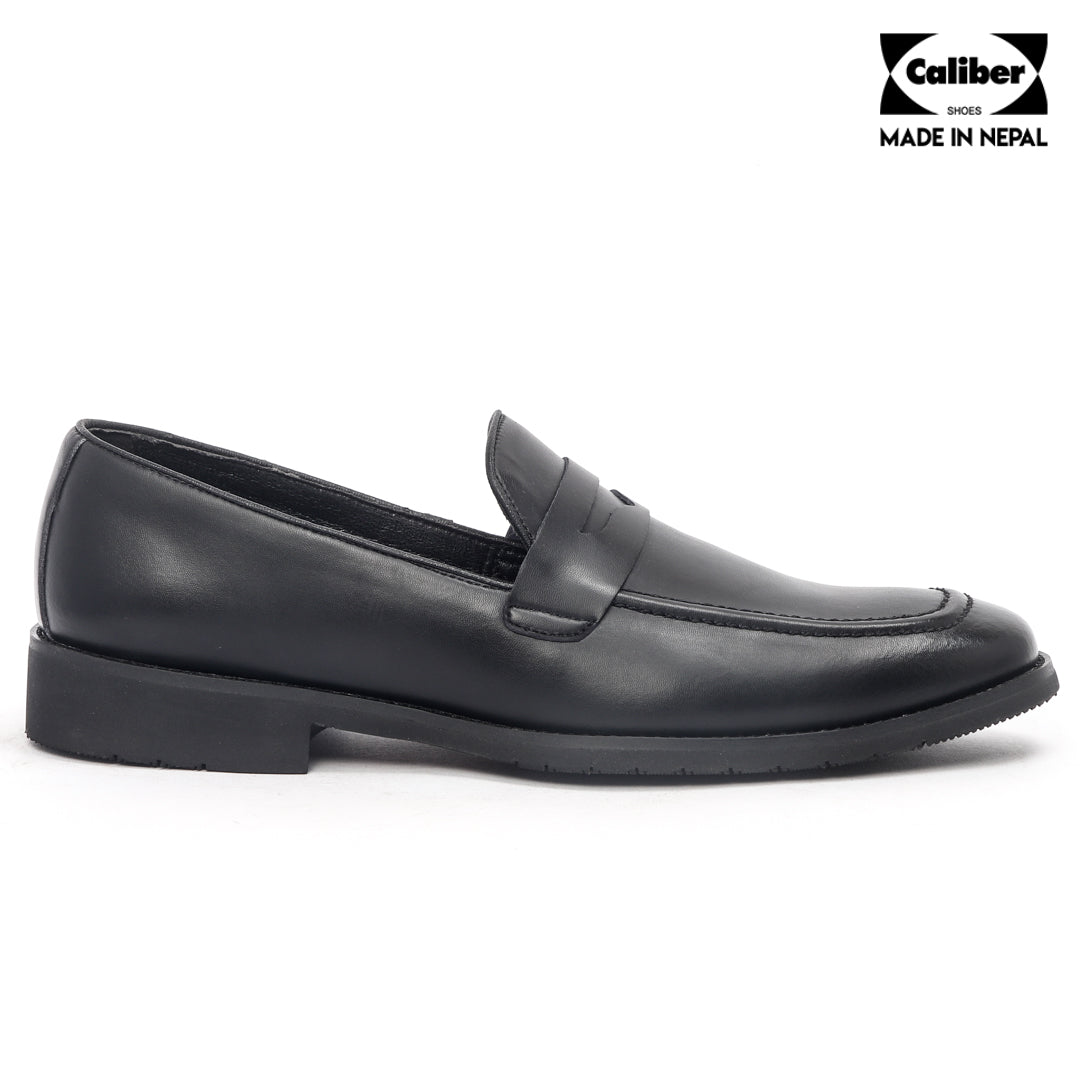 Caliber Shoes Black Slip On Formal Shoes for Men (T653C) - Caliber Shoes